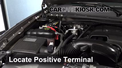How to Jumpstart a 2007-2013 Chevrolet Silverado 1500 - 2008 Chevrolet